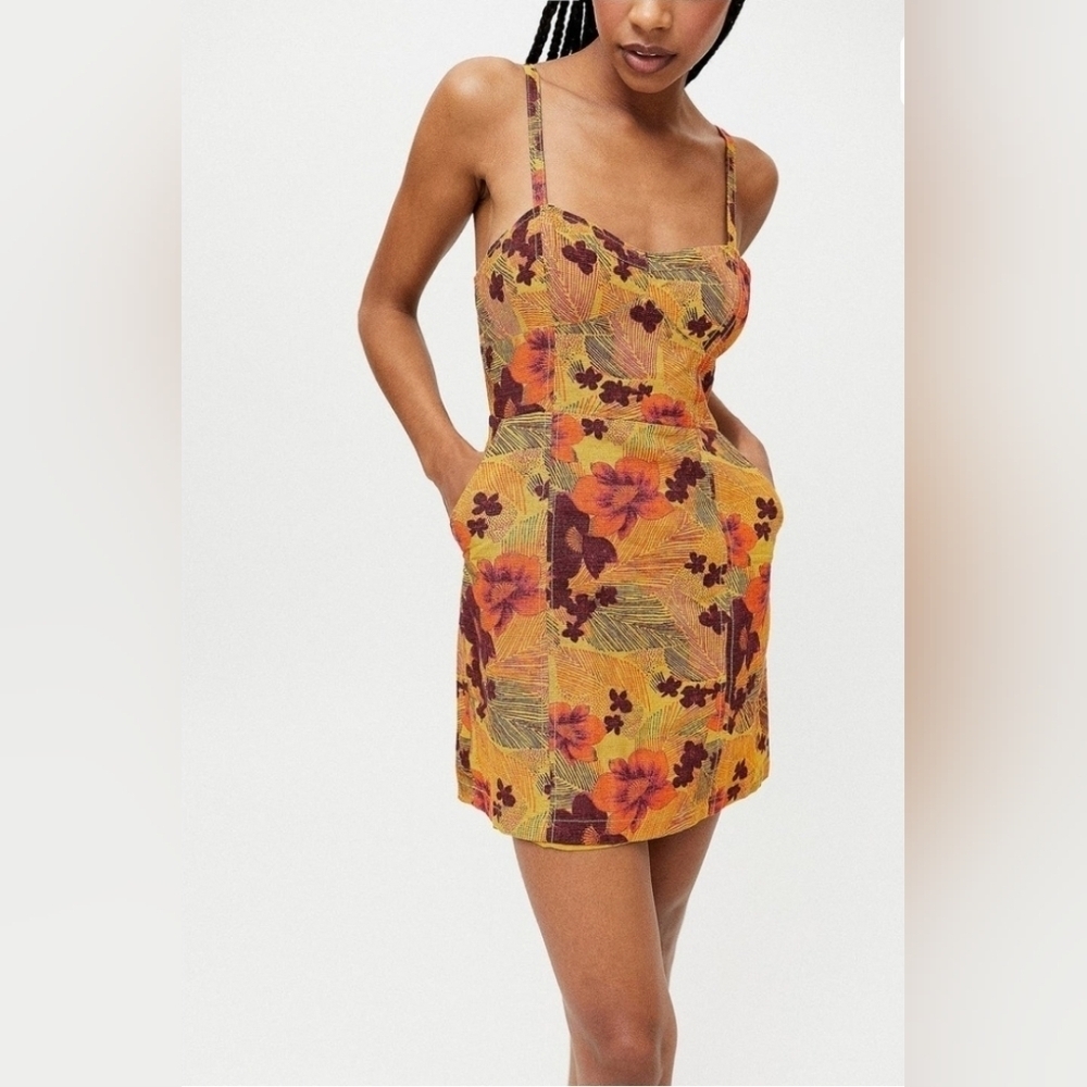 NWOT Urban Outfitters Sweet On You Floral Mini Dress Size Small